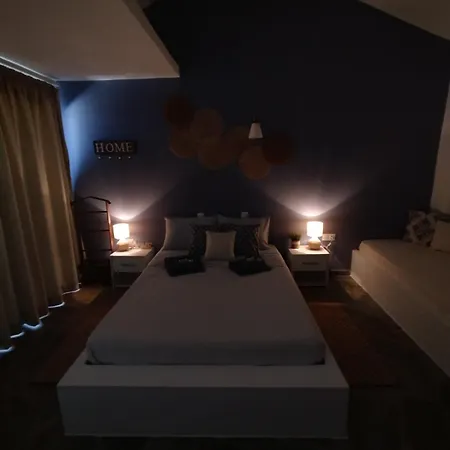 Thalassopetra Private *