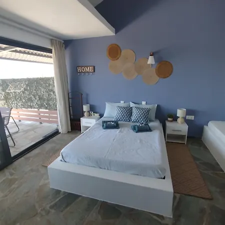 Thalassopetra Private Apartament Kakogkioni